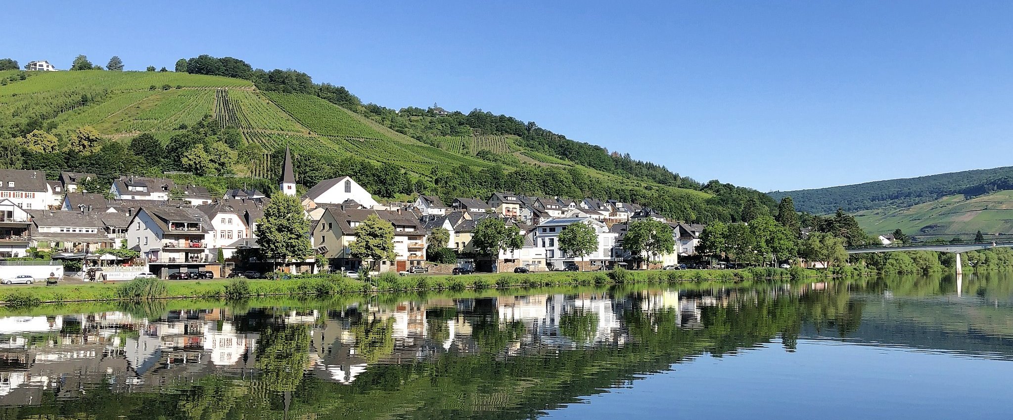 Zell (Mosel) und Ortsteil Kaimt - Mosel Urlaub in Ferienwohnung Mosel Fewo43, Marientaler Au 43, 56856 Zell (Mosel)